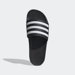 ADIDAS Adilette Boost Badslippers 9 ADIDAS Adilette Boost Badslippers -Schoenen Promotiewinkel adilette boost badslippers 2