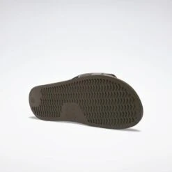 Reebok Classic Slippers 12 Reebok Classic Slippers -Schoenen Promotiewinkel classic slippers 5